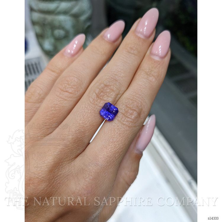 2.70 Ct. Color Change Sapphire from Ceylon (Sri Lanka)