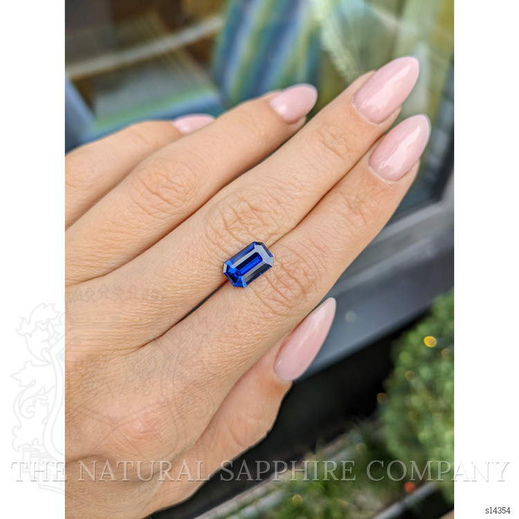 2.51 Ct. Blue Sapphire from Ceylon (Sri Lanka)