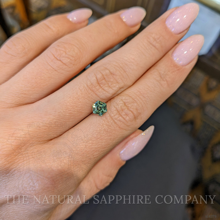 1.12 Ct. Yellowish Green Sapphire from Ceylon (Sri Lanka)