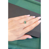 3.08 Ct. Sapphire from Madagascar Life Style