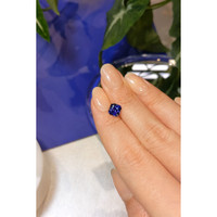 1.37 Ct. Blue Sapphire from Ceylon (Sri Lanka) Life Style