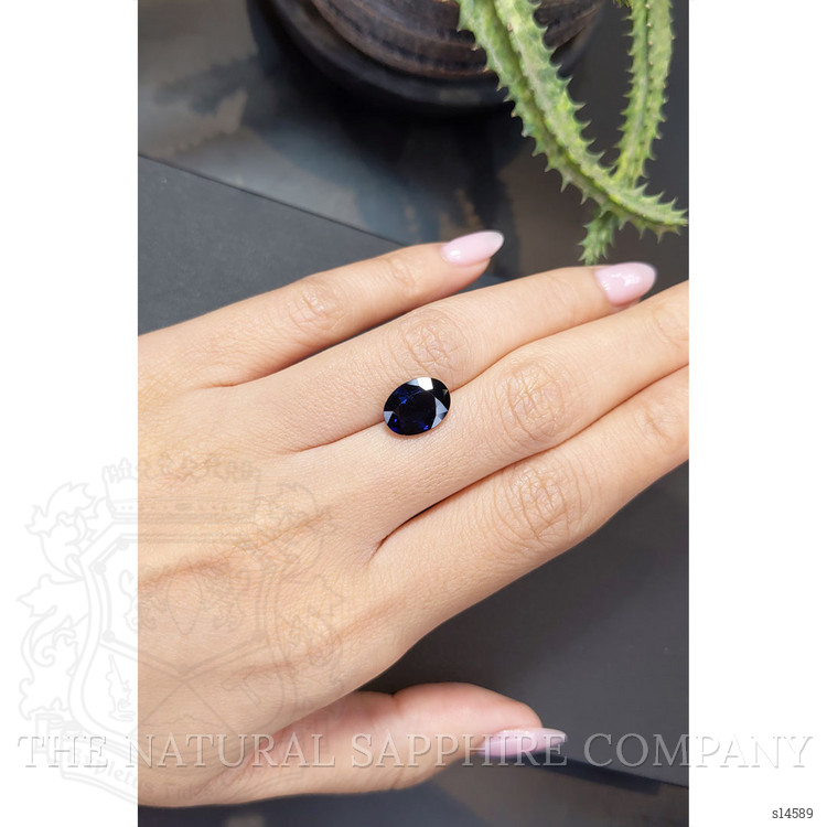 3.98 Ct. Blue Sapphire from Ceylon (Sri Lanka)
