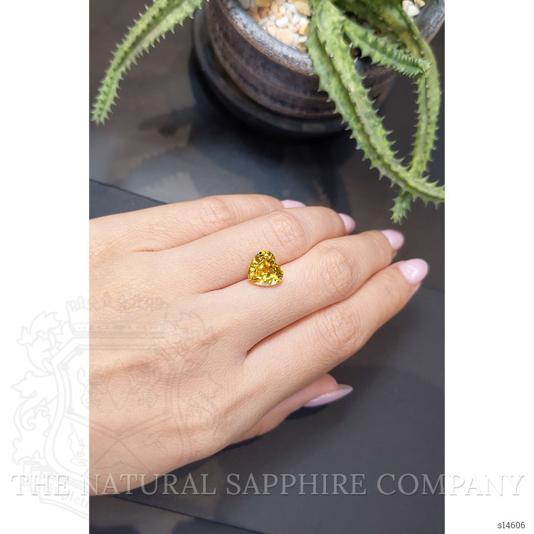 3.85 Ct. Yellowish Orange Sapphire from Ceylon (Sri Lanka)