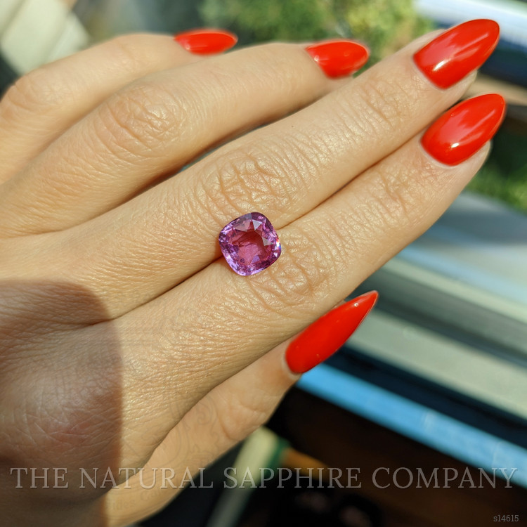 3.25 Ct. Pink Sapphire from Ceylon (Sri Lanka)