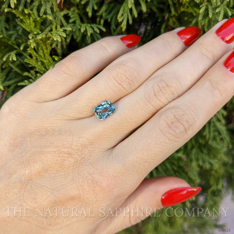 2.22 Ct. Bluish Green Sapphire from Ceylon (Sri Lanka)