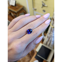 5.24 Ct. Blue Sapphire from Ceylon (Sri Lanka) Life Style