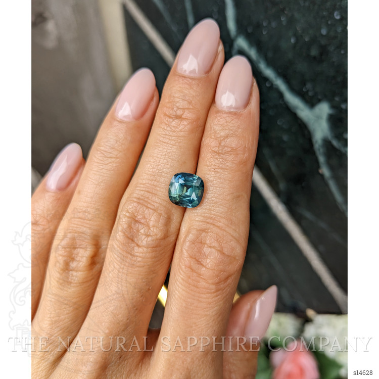 3.52 Ct. Bluish Green Sapphire from Ceylon (Sri Lanka)