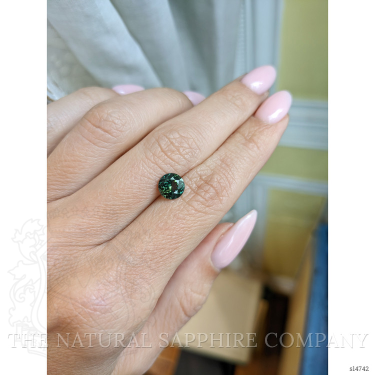 1.53 Ct. Bluish Green Sapphire from Ceylon (Sri Lanka)