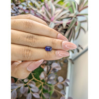 1.72 Ct. Color Change Sapphire from Ceylon (Sri Lanka) Life Style