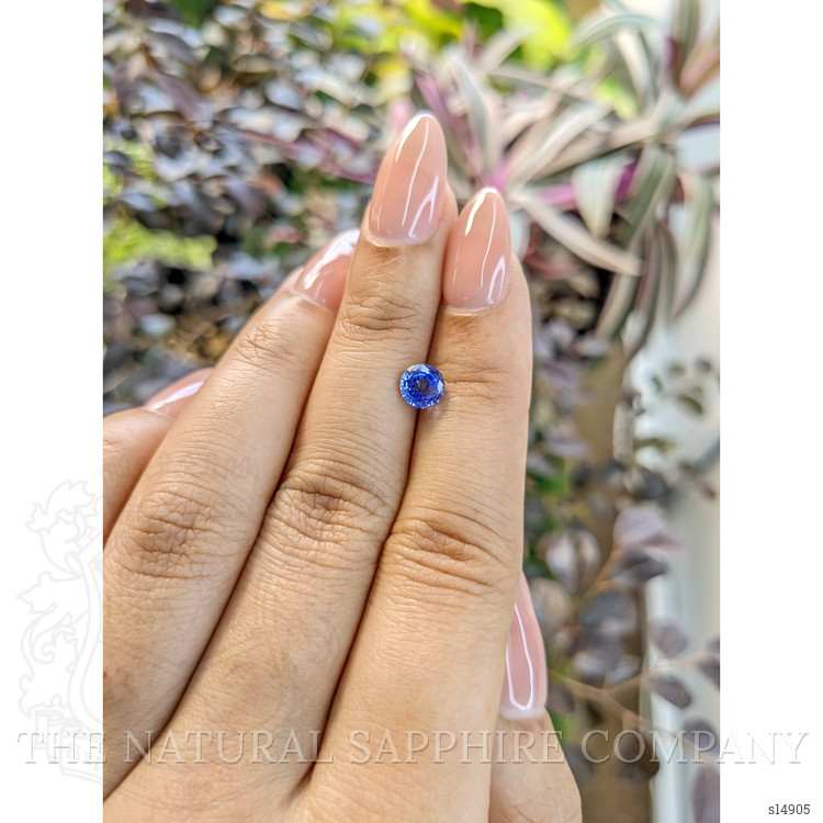 0.98 Ct. Blue Sapphire from Ceylon (Sri Lanka)