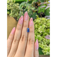1.70 Ct. Blue Sapphire from Ceylon (Sri Lanka) Life Style