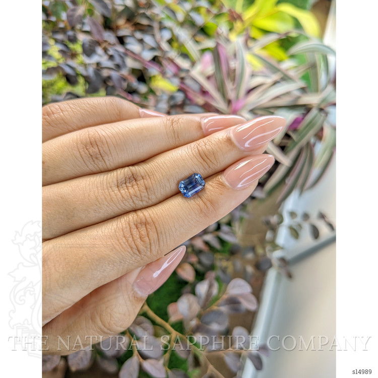 2.32 Ct. Bi Color Sapphire from Ceylon (Sri Lanka)
