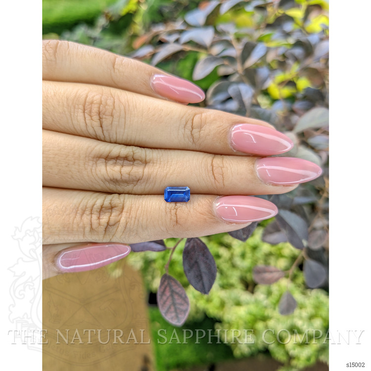0.98 Ct. Blue Sapphire from Ceylon (Sri Lanka)