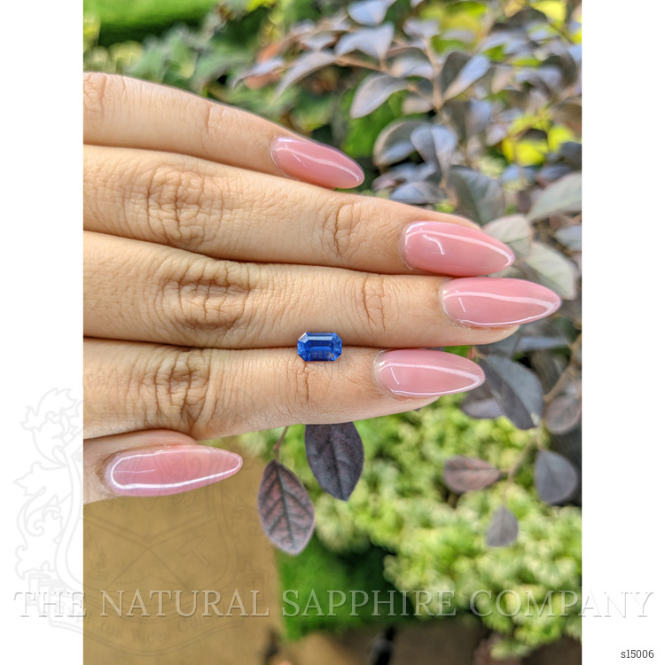 0.91 Ct. Blue Sapphire from Ceylon (Sri Lanka)