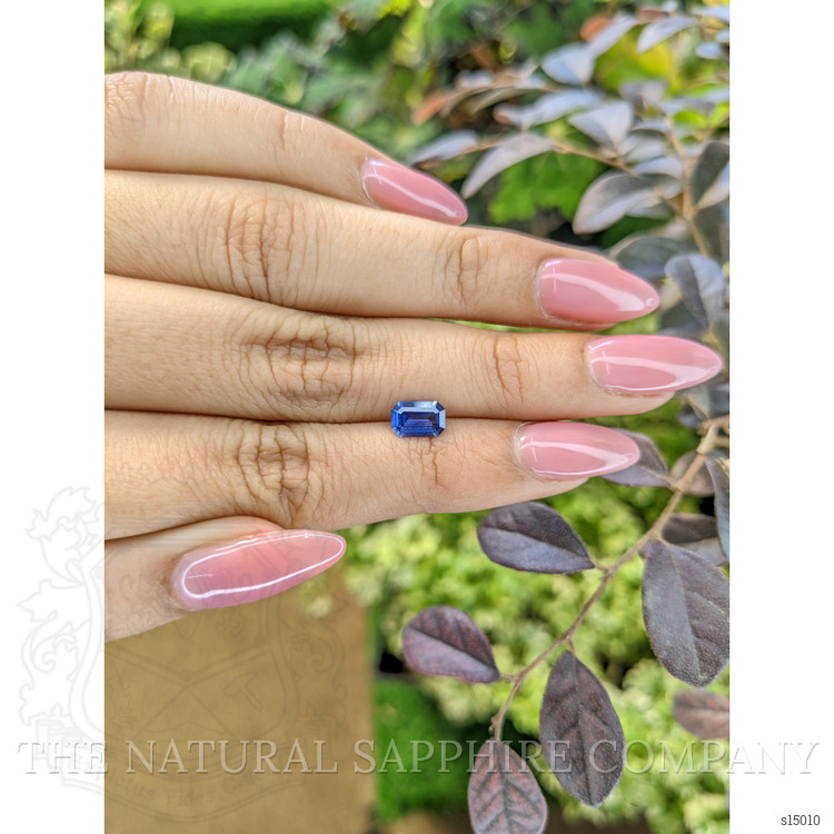 0.90 Ct. Blue Sapphire from Ceylon (Sri Lanka)