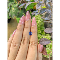 1.06 Ct. Blue Sapphire from Ceylon (Sri Lanka) Life Style