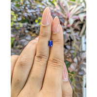1.06 Ct. Blue Sapphire from Ceylon (Sri Lanka) Life Style