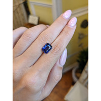 3.40 Ct. Blue Sapphire from Ceylon (Sri Lanka) Life Style