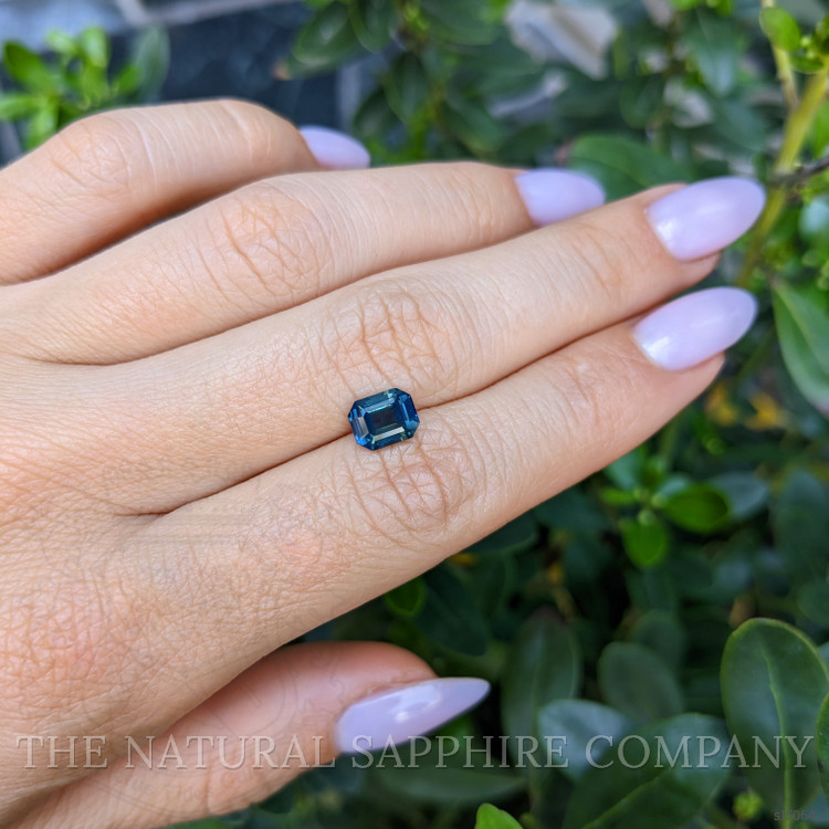 1.60 Ct. Greenish Blue Sapphire from Africa