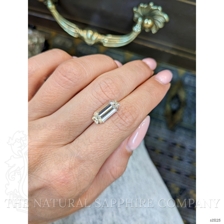 4.39 Ct. Peach Sapphire from Ceylon (Sri Lanka)