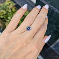 1.46 Ct. Violet Sapphire from Ceylon (Sri Lanka) Life Style