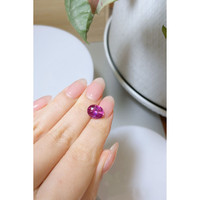 4.47 Ct. Purplish Pink Sapphire from Ceylon (Sri Lanka) Life Style
