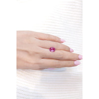 3.02 Ct. Pink Sapphire from Ceylon (Sri Lanka) Life Style