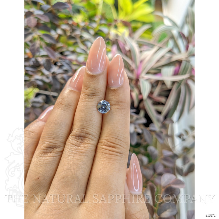 1.85 Ct. Bi Color Sapphire from Ceylon (Sri Lanka)