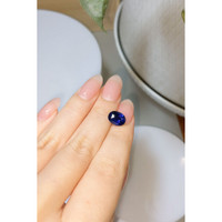 3.21 Ct. Blue Sapphire from Ceylon (Sri Lanka) Life Style
