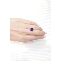 4.18 Ct. Purple Sapphire from Ceylon (Sri Lanka) Life Style