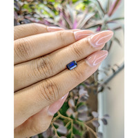 0.81 Ct. Blue Sapphire from Ceylon (Sri Lanka) Life Style
