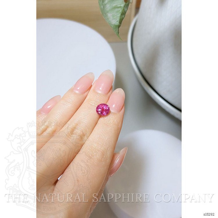 2.97 Ct. Purplish Pink Sapphire from Ceylon (Sri Lanka)
