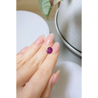 3.00 Ct. Pinkish Purple Sapphire from Ceylon (Sri Lanka) Life Style
