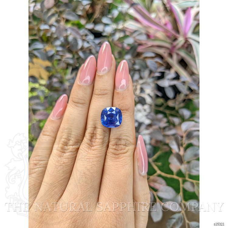 12.23 Ct. Blue Sapphire from Ceylon (Sri Lanka)