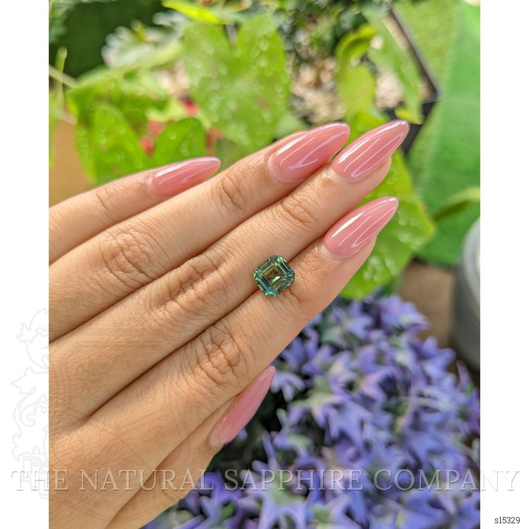 3.11 Ct. Bluish Green Sapphire from Ceylon (Sri Lanka)