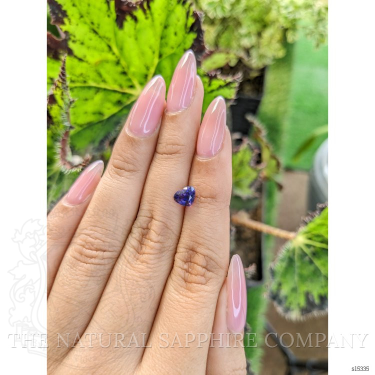 1.27 Ct. Bi Color Sapphire from Ceylon (Sri Lanka)