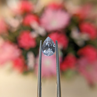 1.14 Ct. White Sapphire from Tanzania Life Style