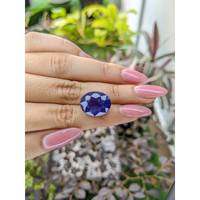 20.08 Ct. Color Change Sapphire from Ceylon (Sri Lanka) Life Style