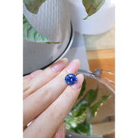 6.27 Ct. Blue Sapphire from Ceylon (Sri Lanka) Life Style