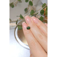 1.09 Ct. Green Sapphire from Ceylon (Sri Lanka) Life Style