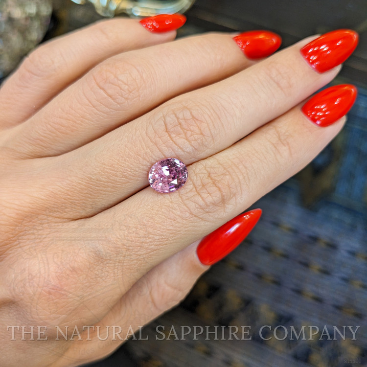 2.65 Ct. Pink Sapphire from Ceylon (Sri Lanka)