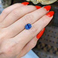 2.56 Ct. Blue Sapphire from Ceylon (Sri Lanka) Life Style