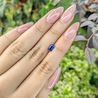 0.76 Ct. Blue Sapphire from Ceylon (Sri Lanka) Life Style