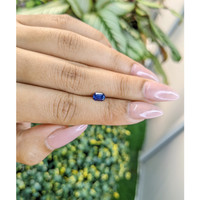 0.55 Ct. Blue Sapphire from Ceylon (Sri Lanka) Life Style