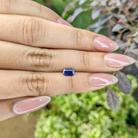 0.86 Ct. Blue Sapphire from Ceylon (Sri Lanka) Life Style