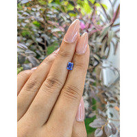 0.81 Ct. Blue Sapphire from Ceylon (Sri Lanka) Life Style