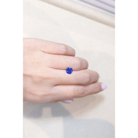 1.46 Ct. Blue Sapphire from Ceylon (Sri Lanka) Life Style