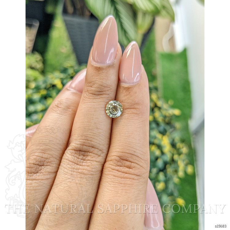 1.21 Ct. Yellow Sapphire from Ceylon (Sri Lanka)