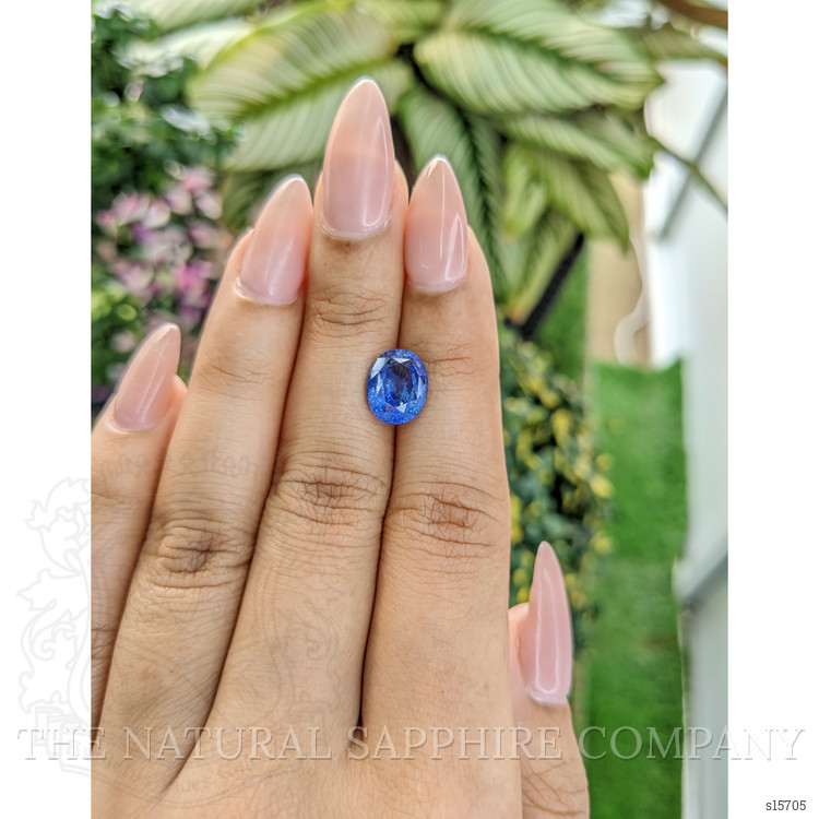 3.77 Ct. Blue Sapphire from Ceylon (Sri Lanka)