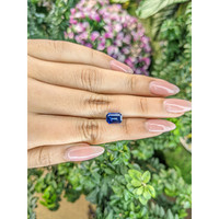 2.27 Ct. Blue Sapphire from Ceylon (Sri Lanka) Life Style